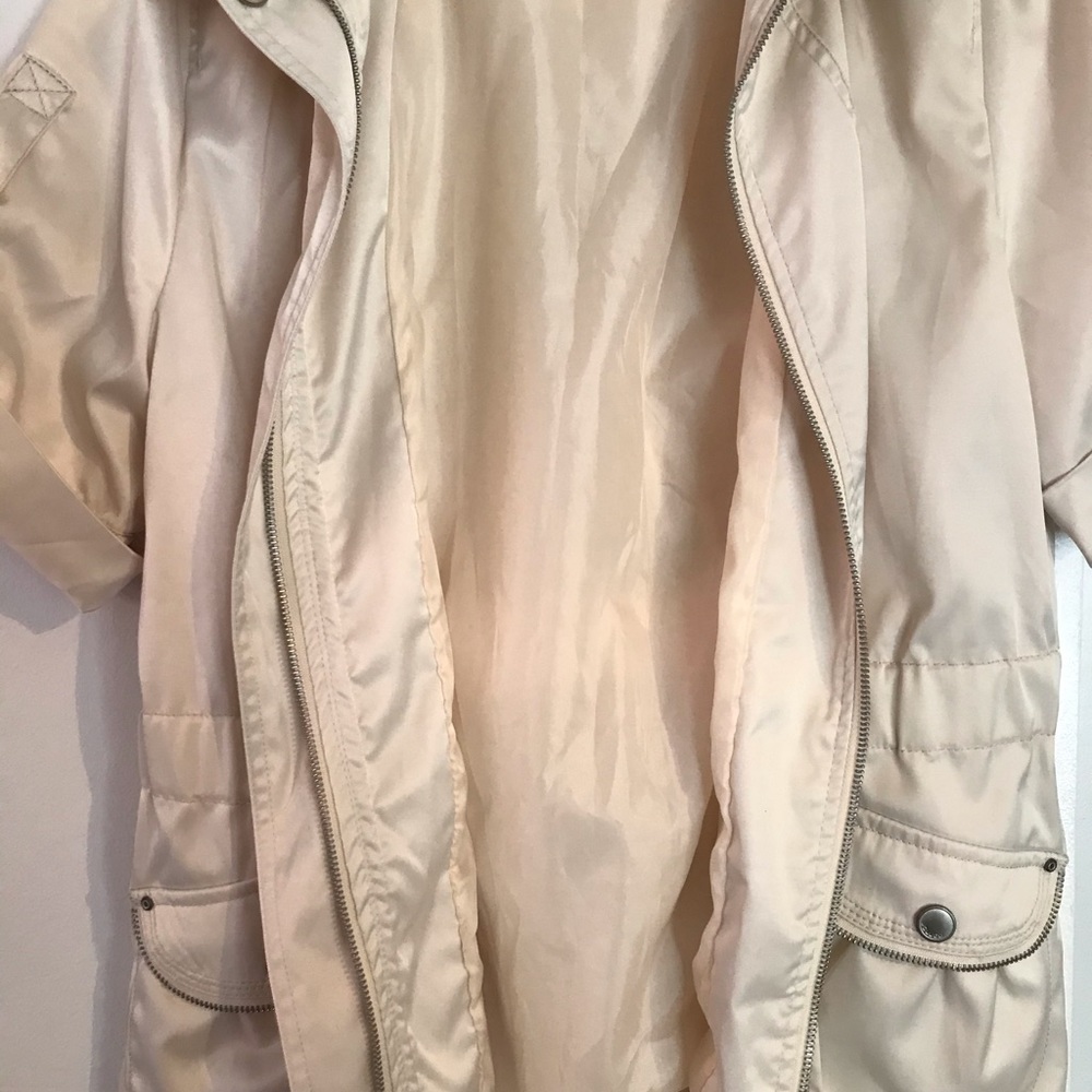 Jacket - Picture 8 of 12